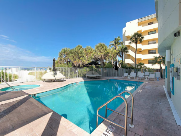 Crescent Beach Siesta Key Luxurious Vacation Condo Two Bedrooms